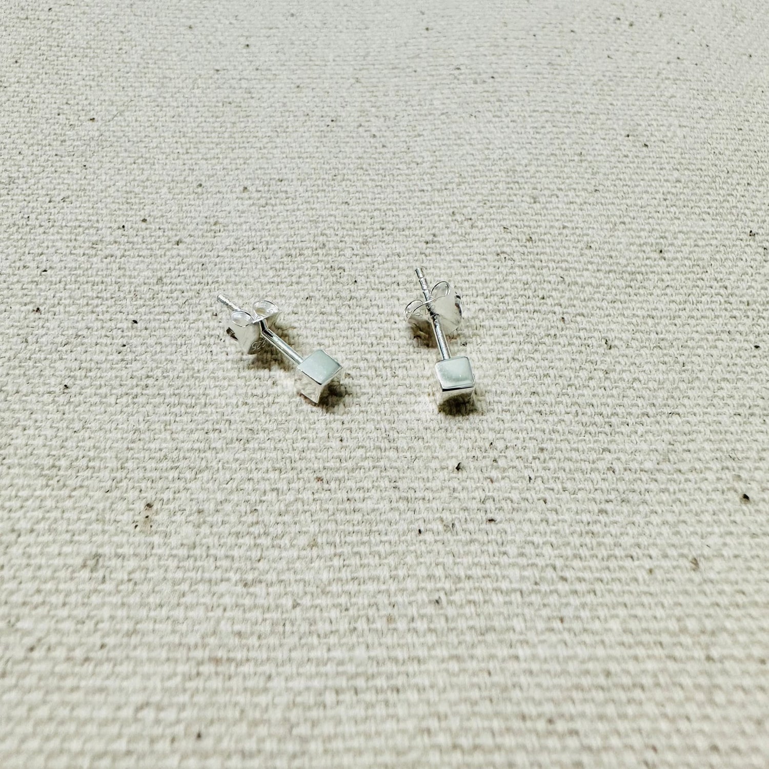 Cali Stud Earrings
