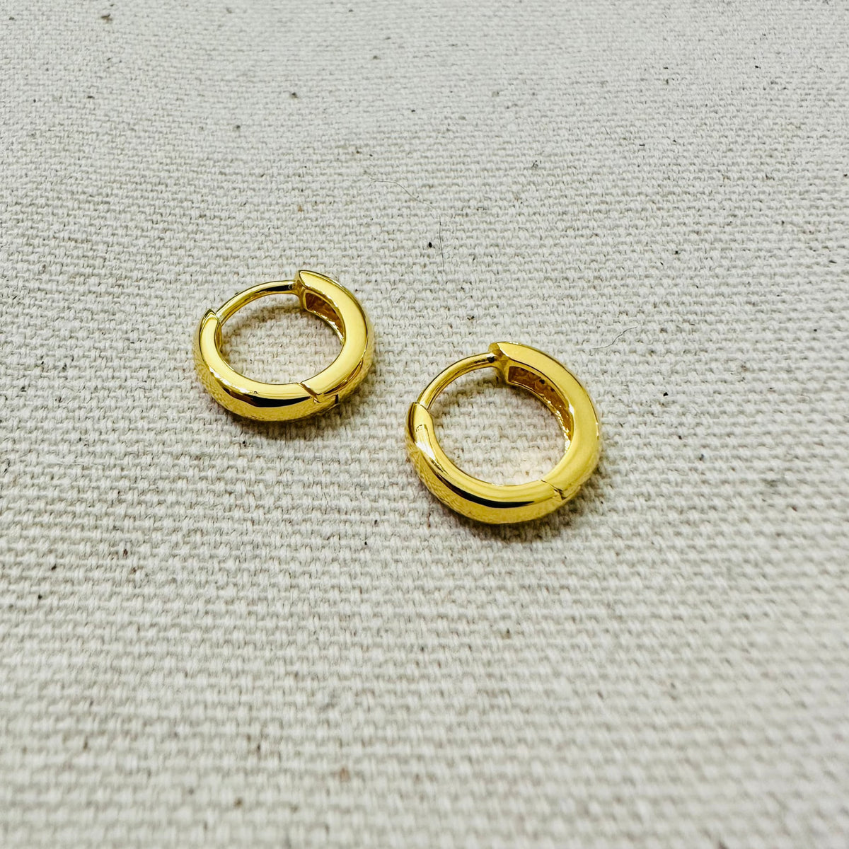 Blanca Gold Small Huggie Hoop Earrings