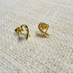 palmacurvedheartstudearrings_gold