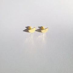 Crescent 18k Gold Hammered Dainty Stud Earrings