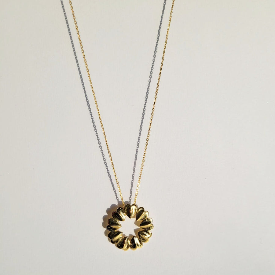 Circle of Love Heart Pendant Elegant Necklace