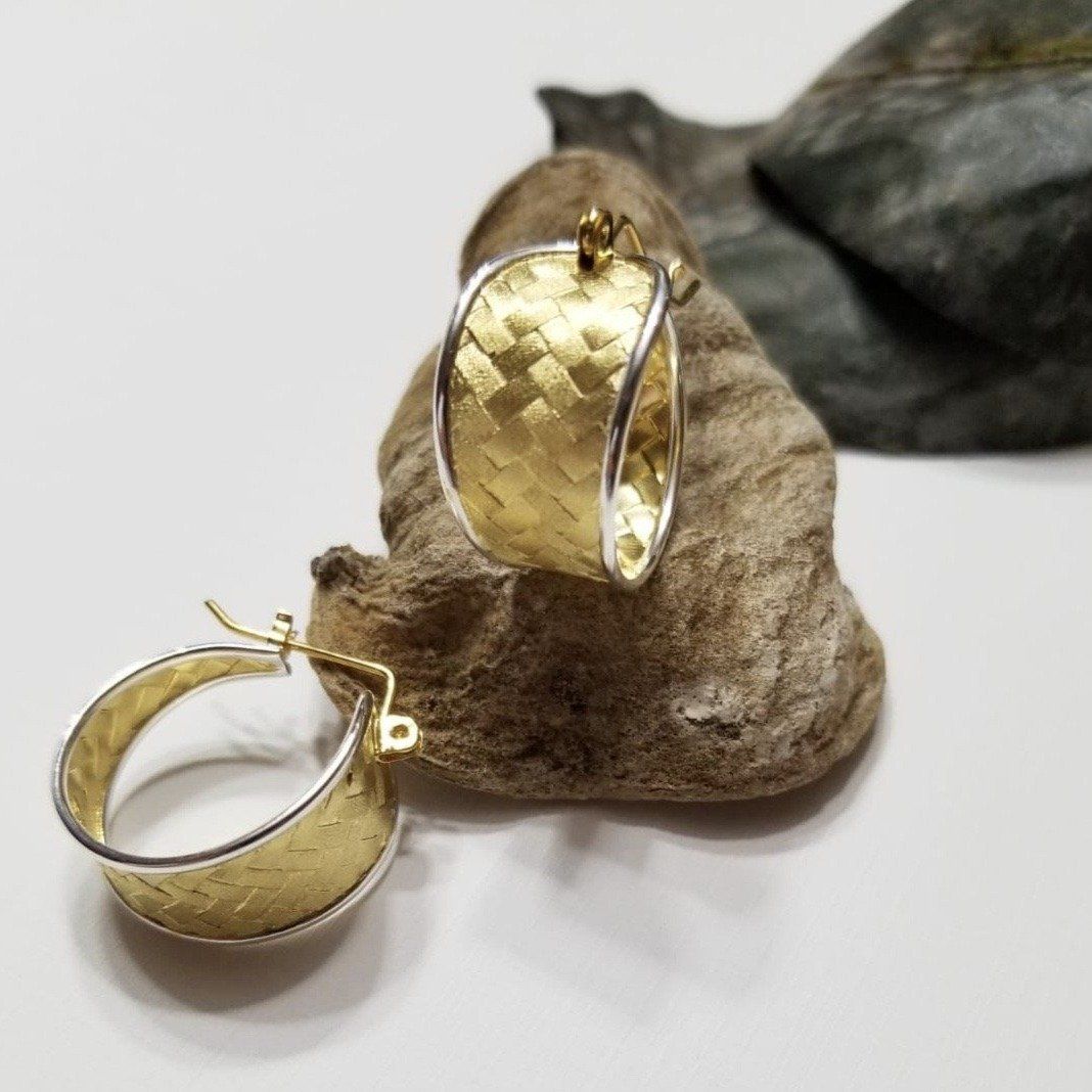 Maya | Dual-Tone Earrings The Silver Root