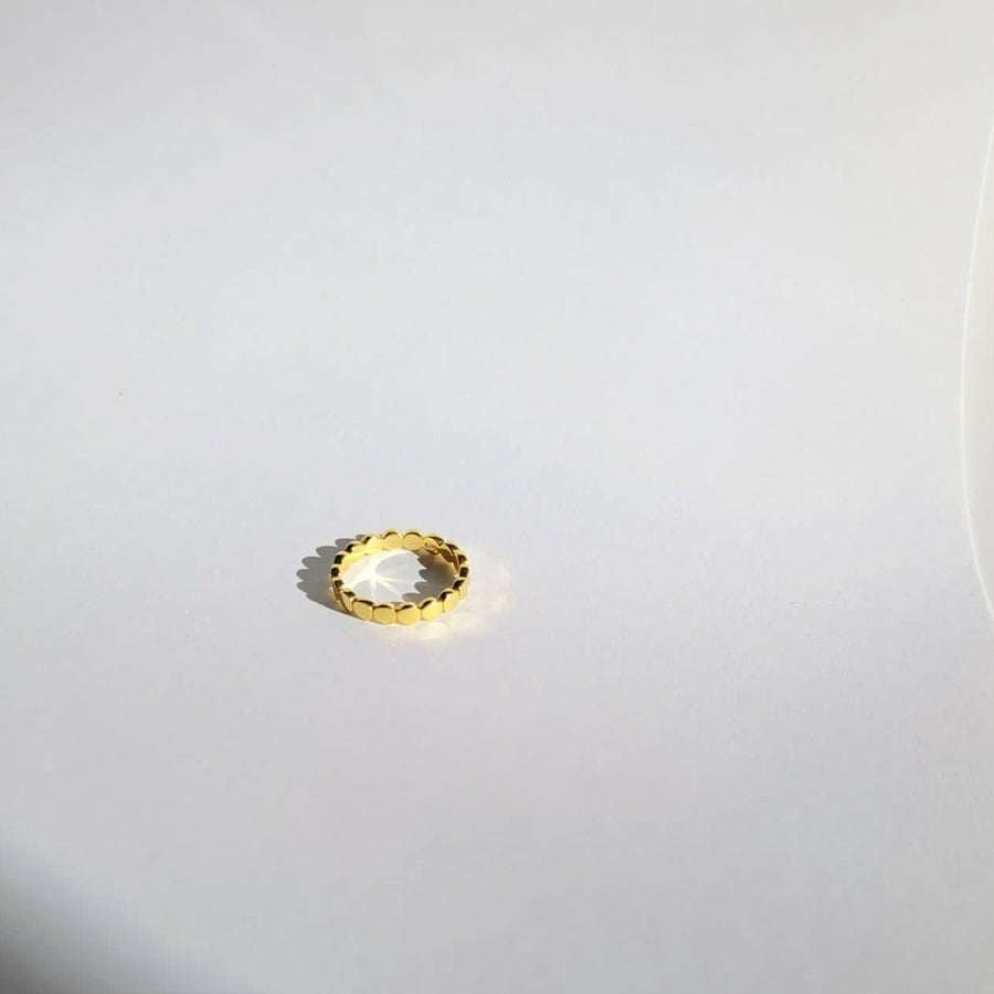 Sol Dainty 18k Gold Ring